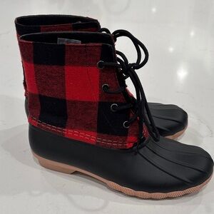 Outwoods Red and Black Plaid Boots